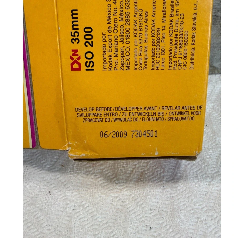 Kodak Gold 200 Color 35mm Film 4 Rolls 24 Exp Each Expired 06/2009 New Sealed